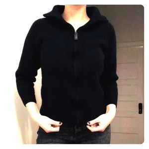 Lambs wool and cashmere sweater